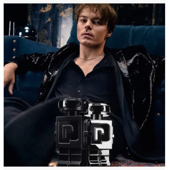 Paco Rabanne Phantom in Xmass Ornament Box, NEW - Mini 0.16 oz. 5 ml. - Picture 9 of 12